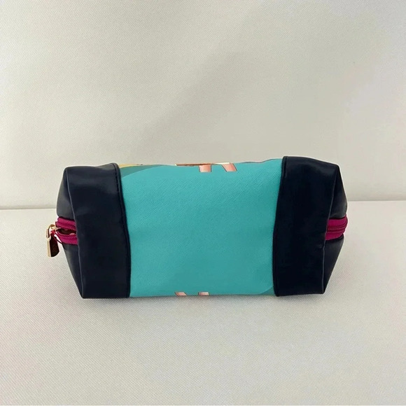 Nikky By Nicole Lee Large Oval Makeup Pouch Cosmetic Bag Miss Your Call - Picture 5 of 6